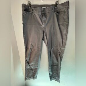 Old Navy Women’s Gray Pixie Ankle Pants Size 14 Regular
